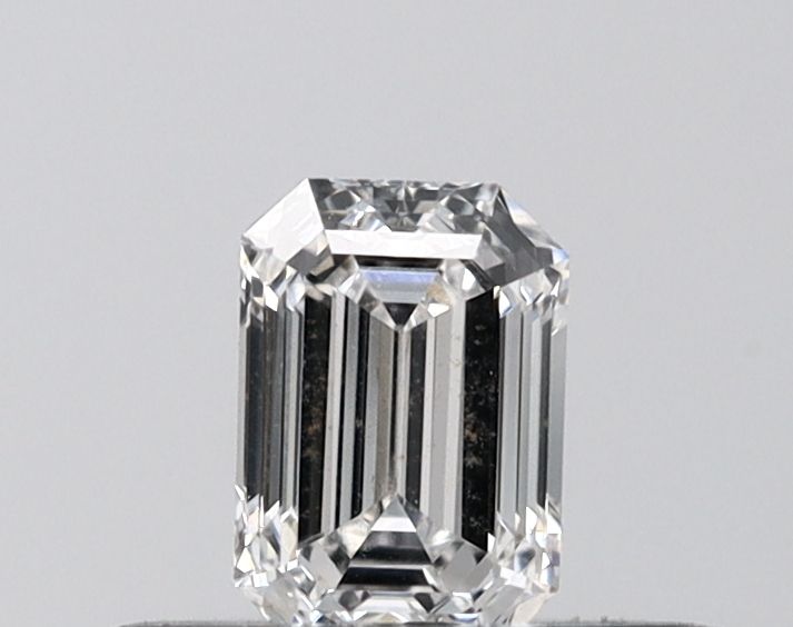 0.38 ct lab-grown Emerald Diamond