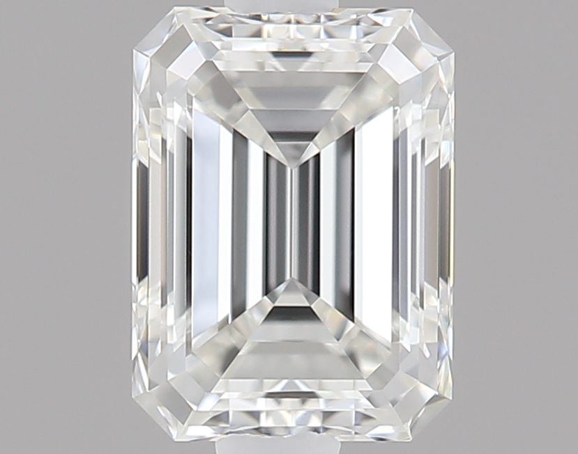 0.40 ct Emerald diamond