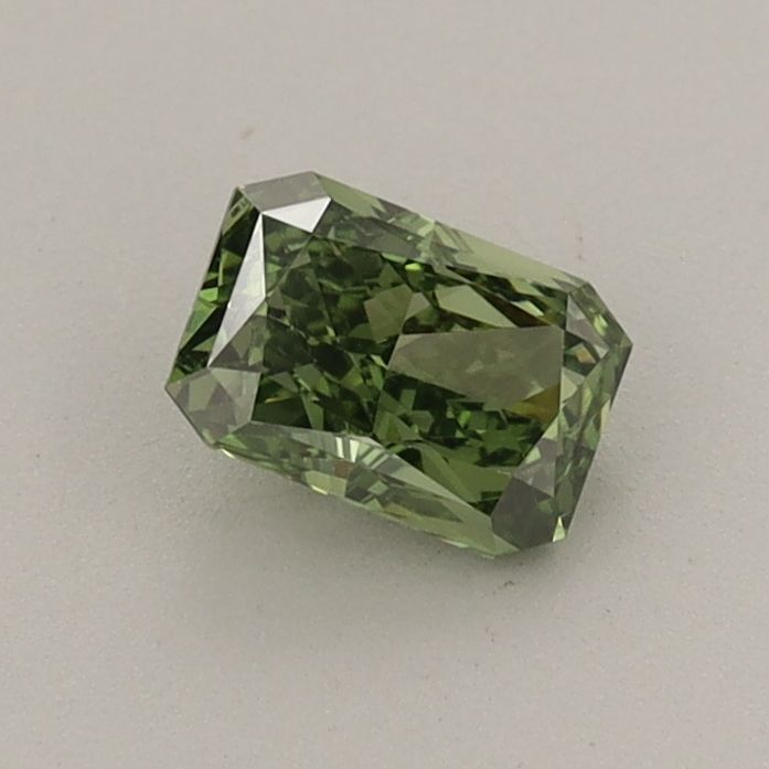 0.54 CT Fancy Vivid Green RADIANT