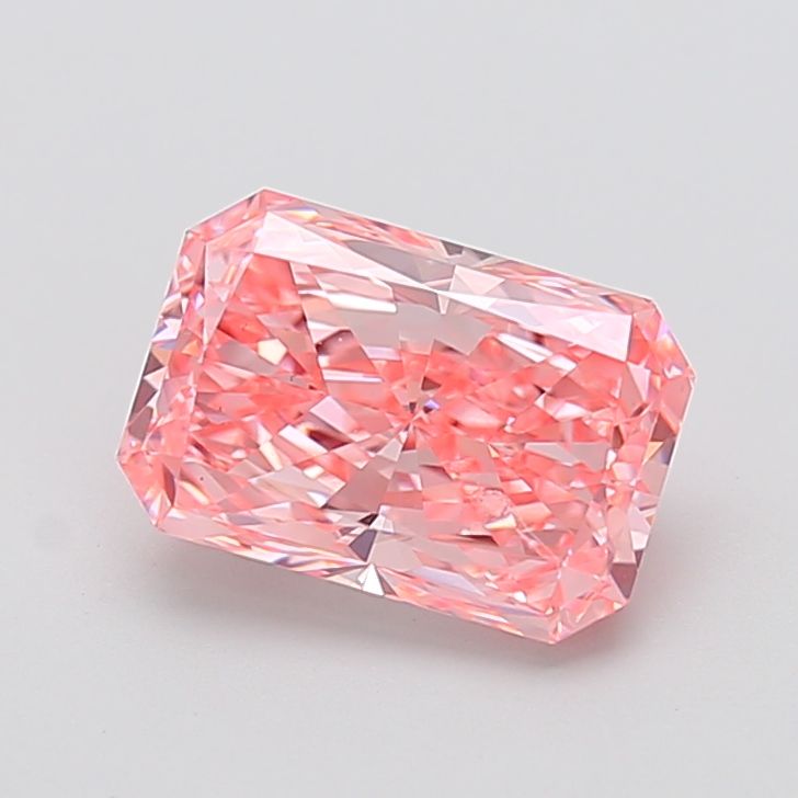 3.03 ct Radiant diamond