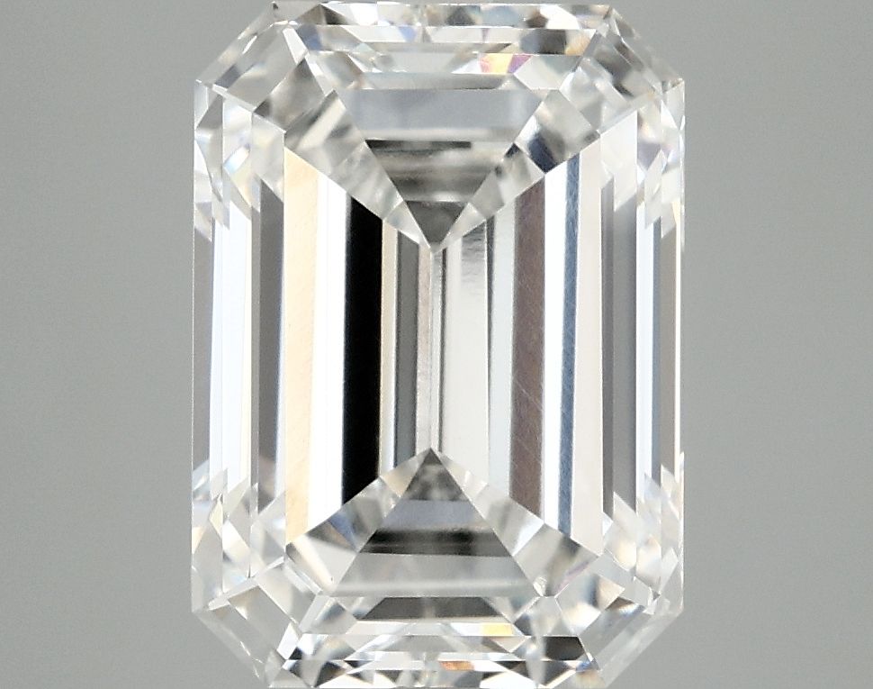 4.87 ct. emerald Lab Grown Diamond front image