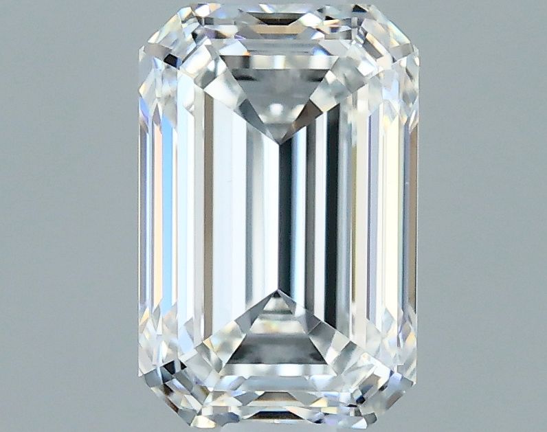 0.70 ct Emerald diamond