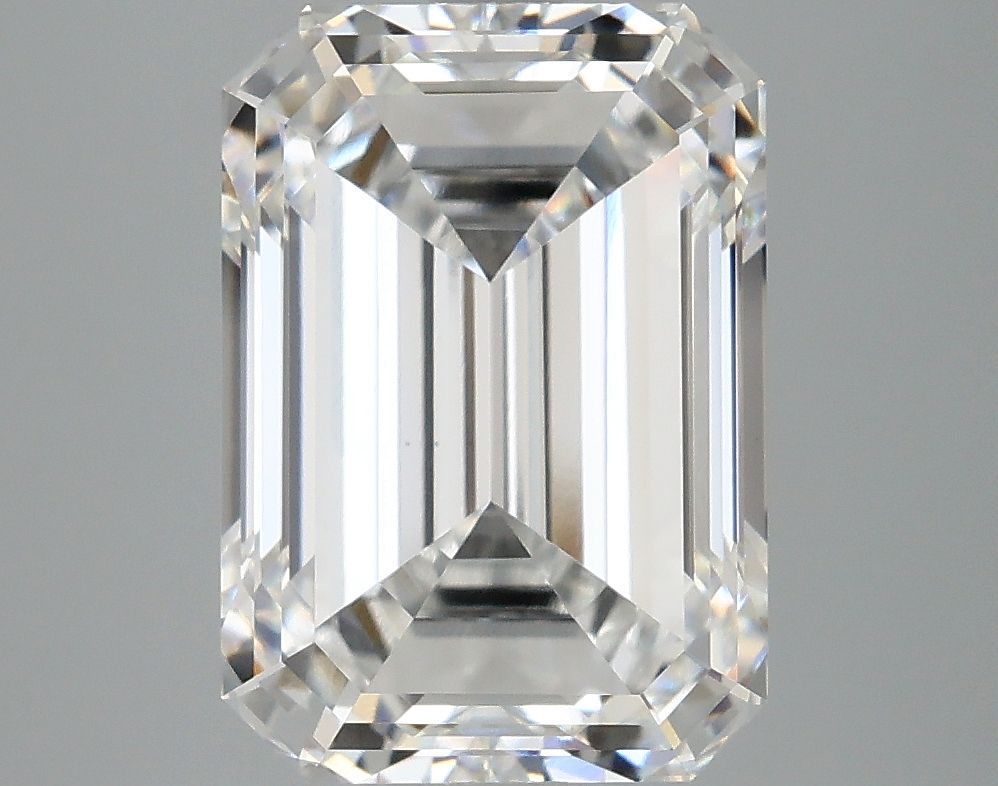 5.04 ct. emerald Lab Grown Diamond front image
