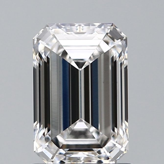 1.56 ct. emerald Lab Grown Diamond front image
