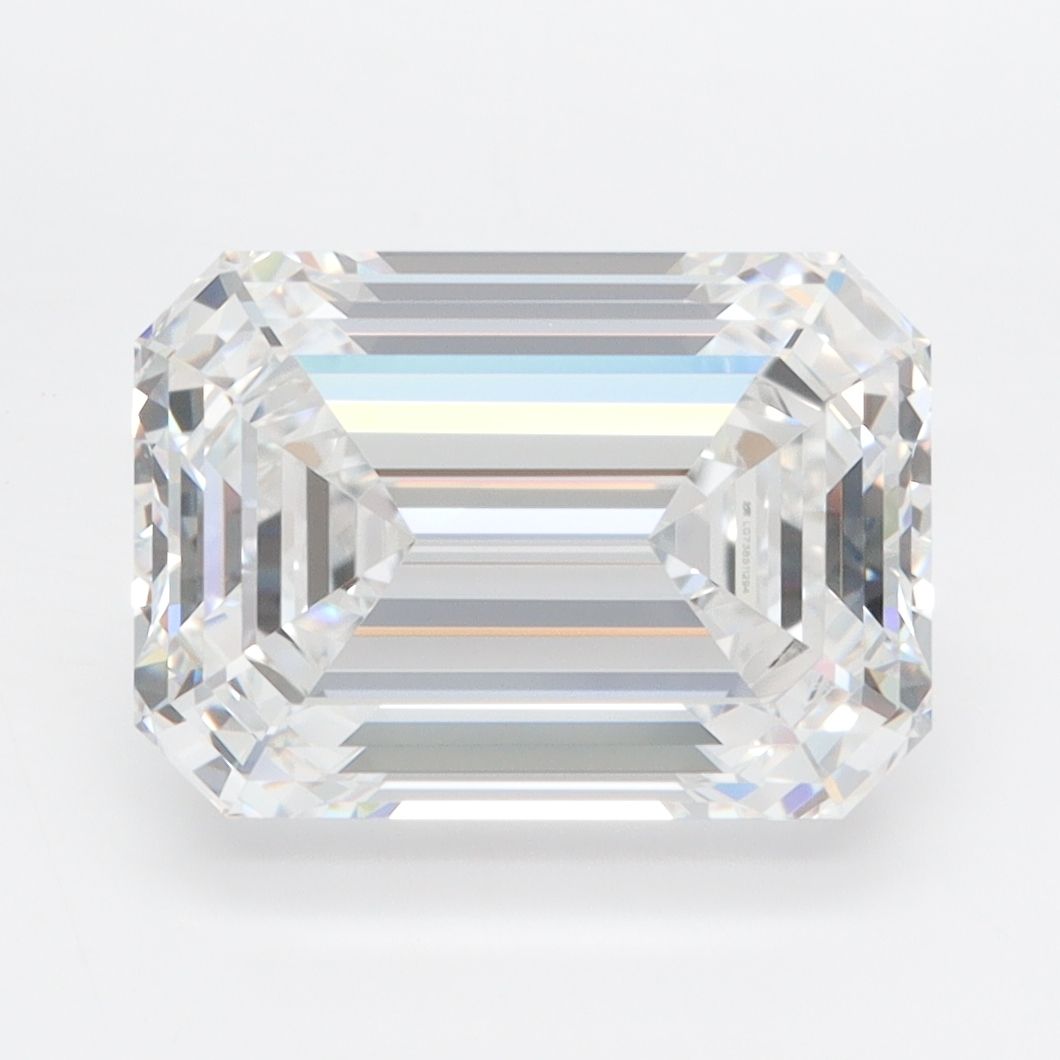 4.51 ct. emerald Lab Grown Diamond front image