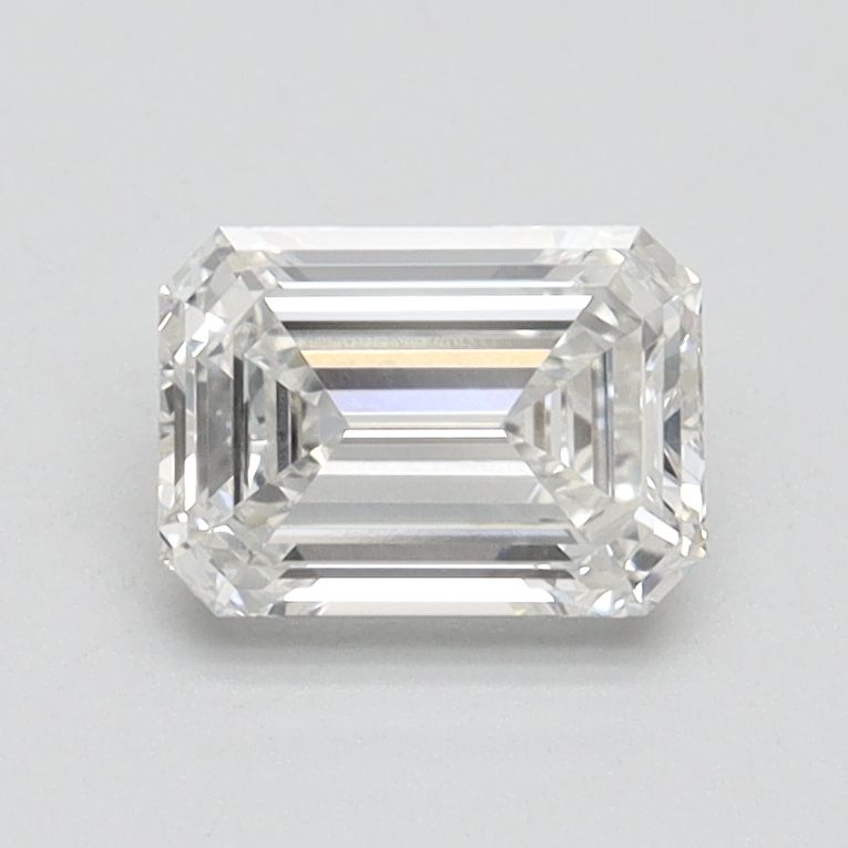 0.94 ct Emerald diamond