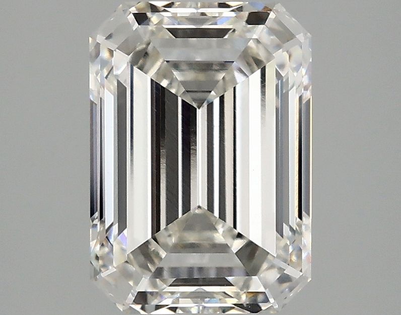 2.59 ct Emerald diamond