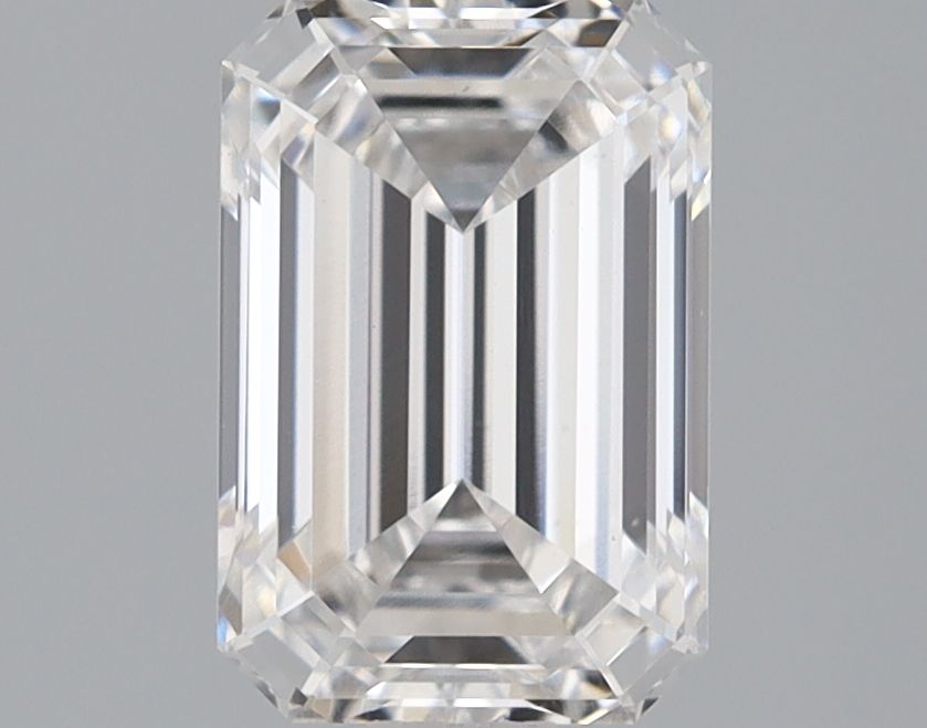 1.54 ct. emerald Lab Grown Diamond front image