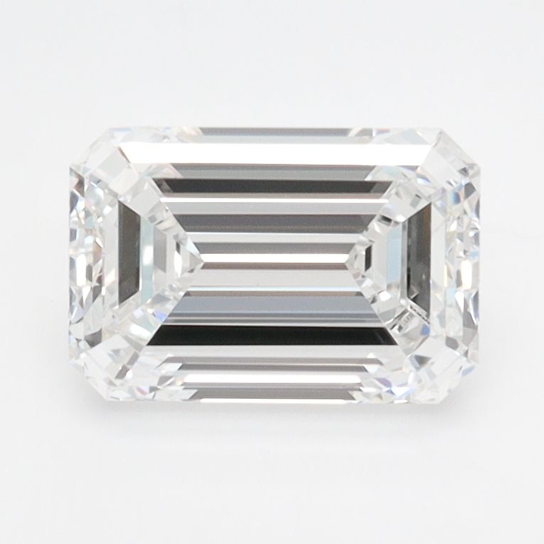 1.52 ct. emerald Lab Grown Diamond front image