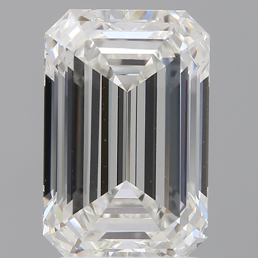 3.05 ct Emerald diamond