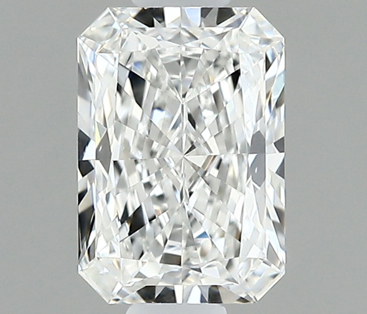 0.51 ct Radiant diamond