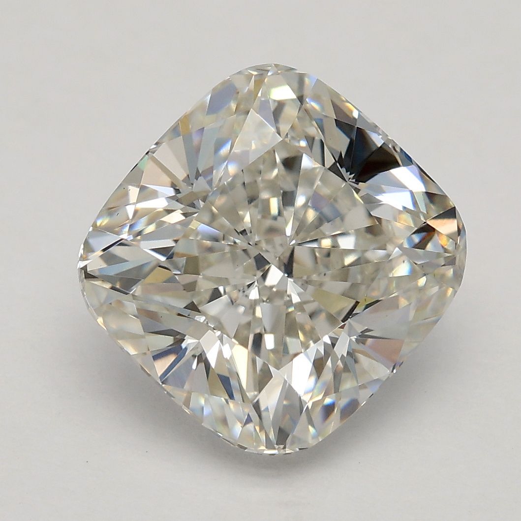 3.08 ct Cushion Brilliant diamond