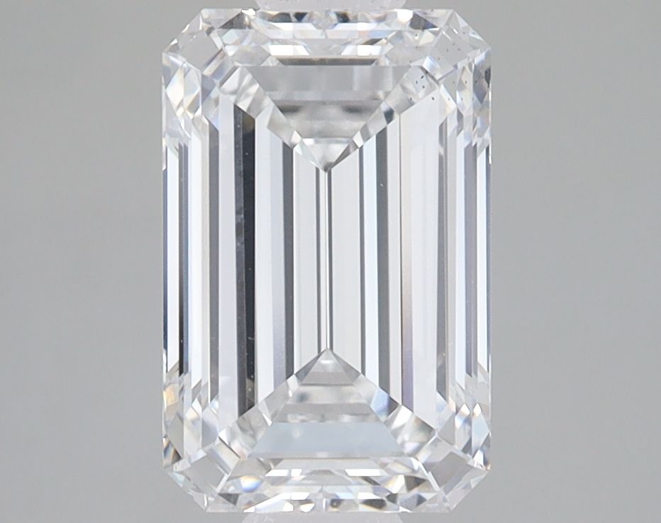2.50 ct. emerald Lab Grown Diamond front image