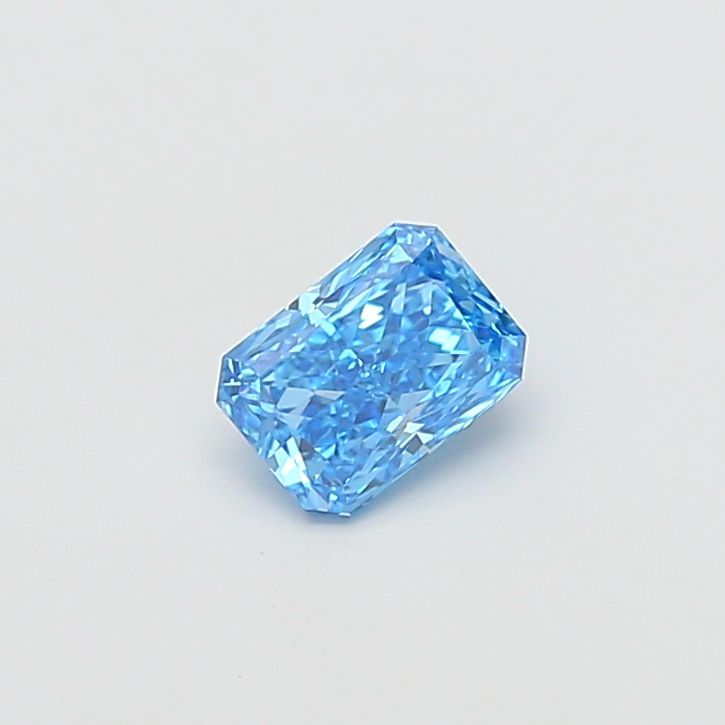 1.04 ct. radiant Lab Grown Diamond front image