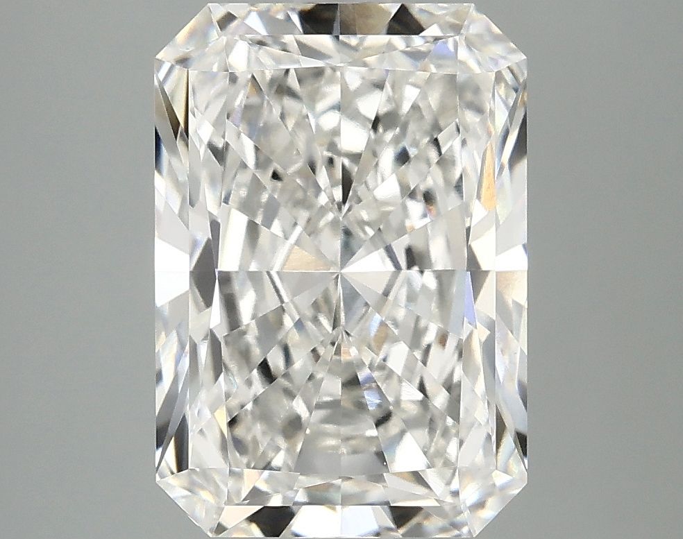 4.05 ct. radiant Lab Grown Diamond front image