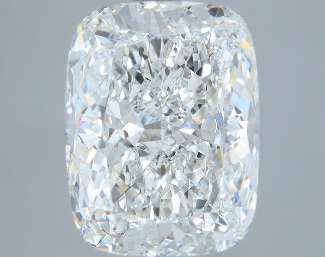 3.05 ct Cushion Modified diamond