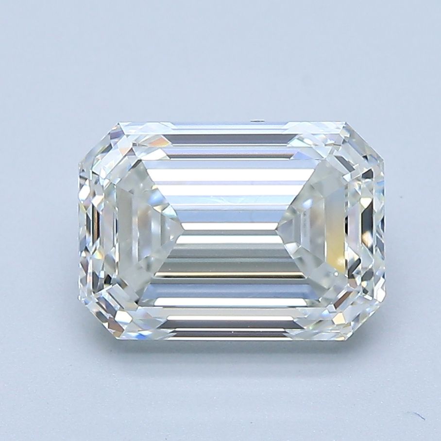 2.50 ct Emerald diamond