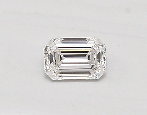 0.31 ct lab-grown Emerald Diamond