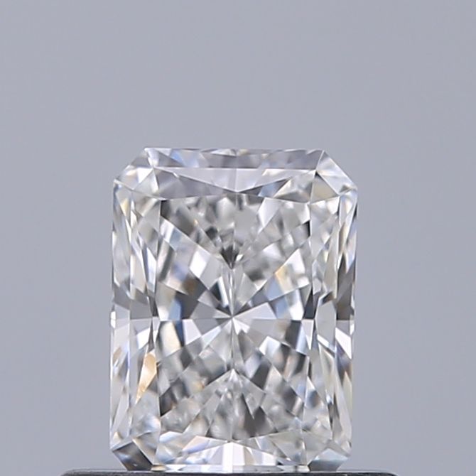 0.51 ct lab-grown Radiant Diamond