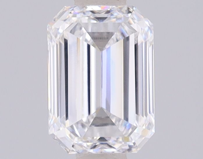 1.04 ct. emerald Lab Grown Diamond front image