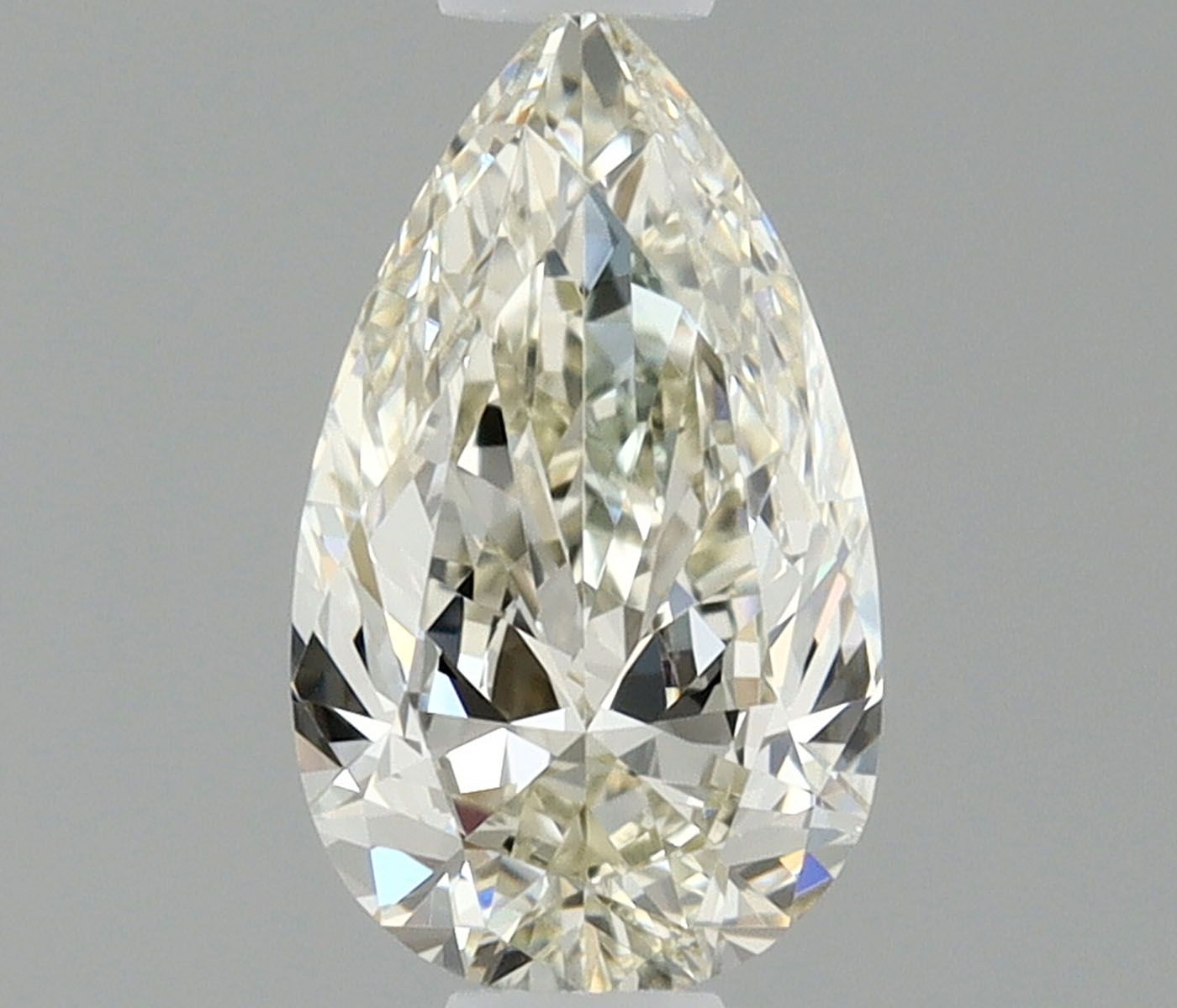0.4 ct Pear Diamond
