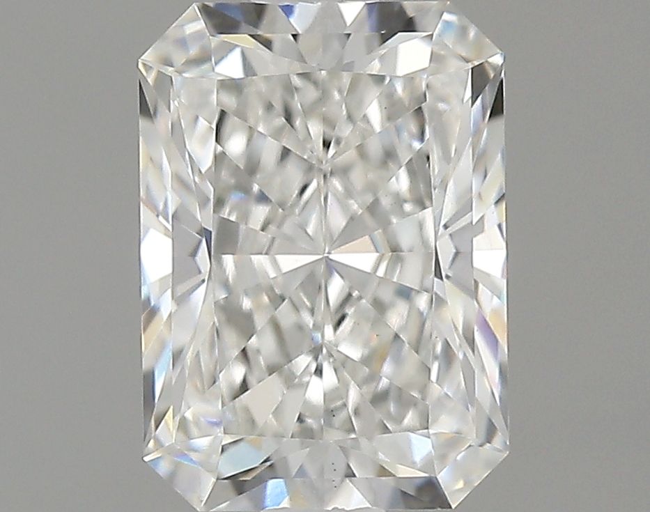1.27 ct Radiant diamond