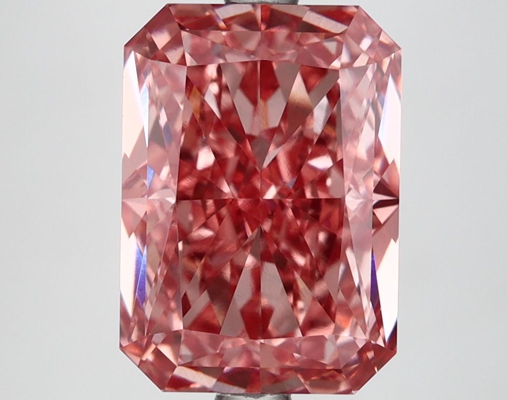 4.42 ct. radiant Lab Grown Diamond front image