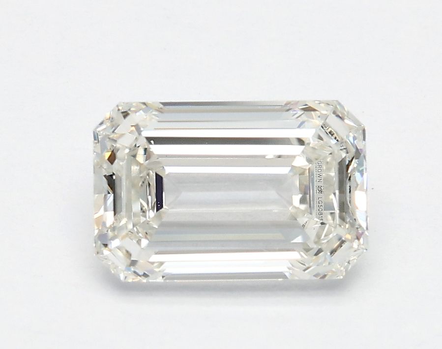 1.03 ct. emerald Lab Grown Diamond front image
