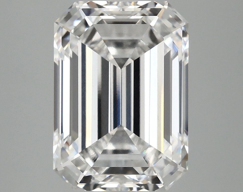4.91 ct. emerald Lab Grown Diamond front image