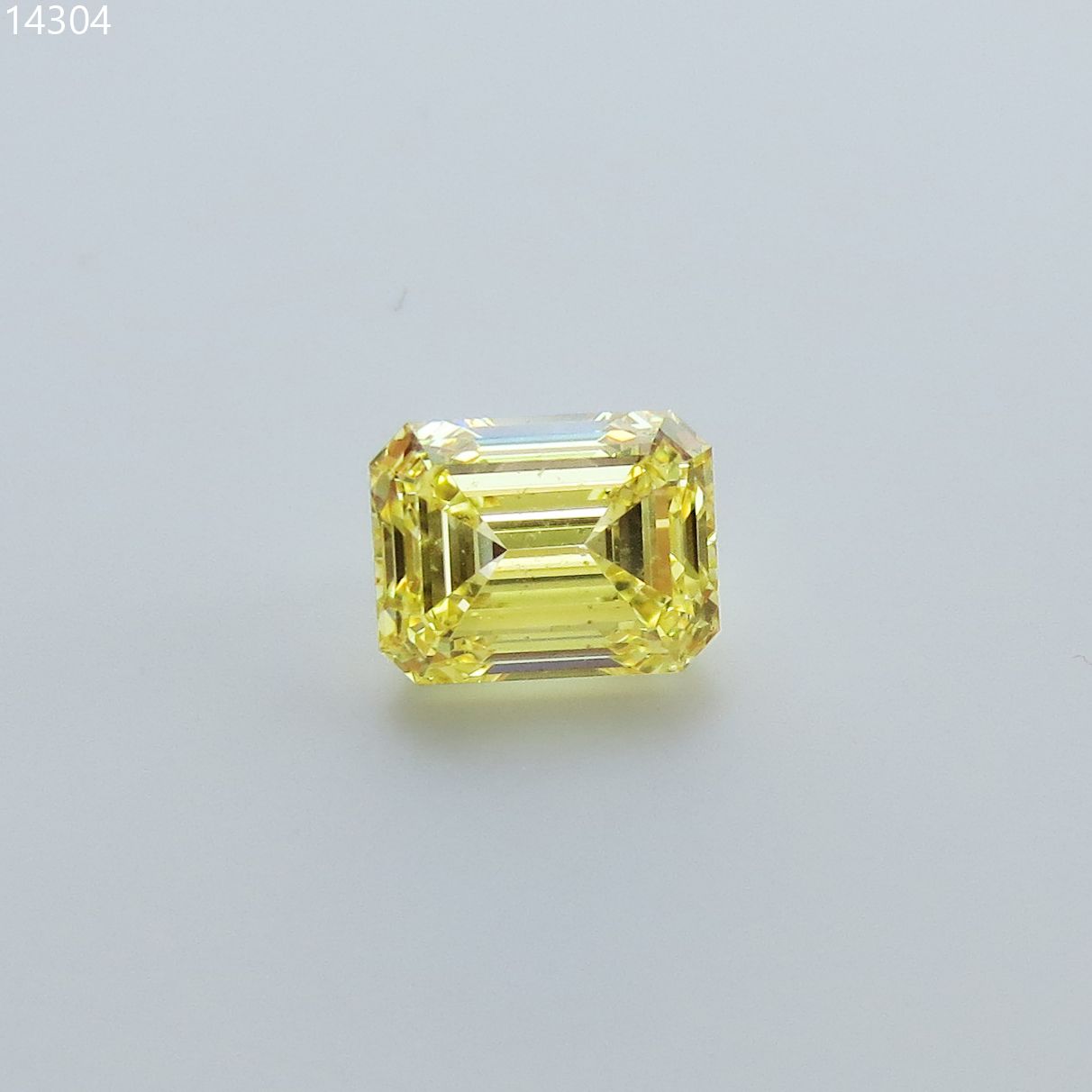 Diament 1.24 ct Fancy Intense Yellow/SI1