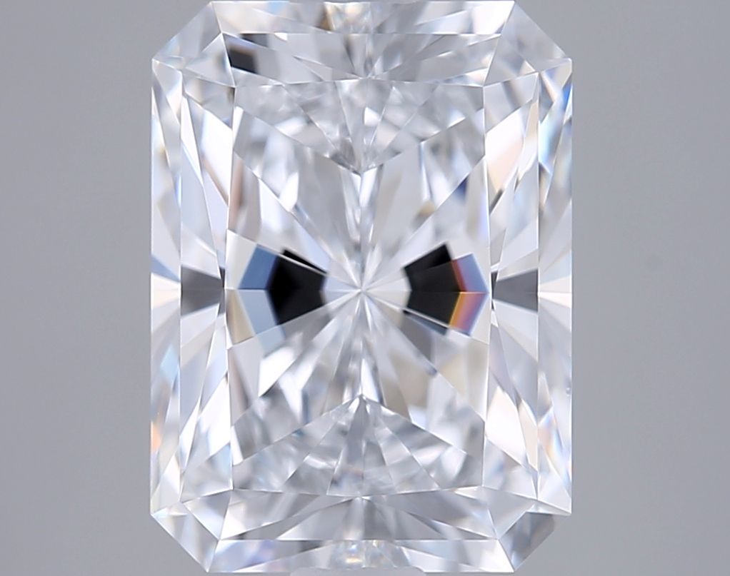 2.52 ct. radiant Lab Grown Diamond front image