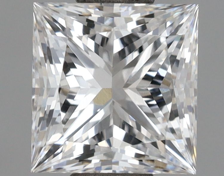 1.06 ct lab-grown Princess Diamond