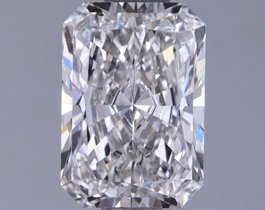 1.15 ct lab-grown Radiant Diamond