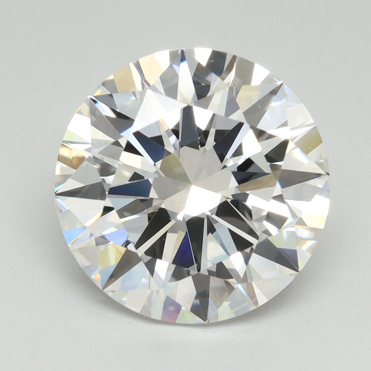 7.03 ct. round Lab Grown Diamond front image