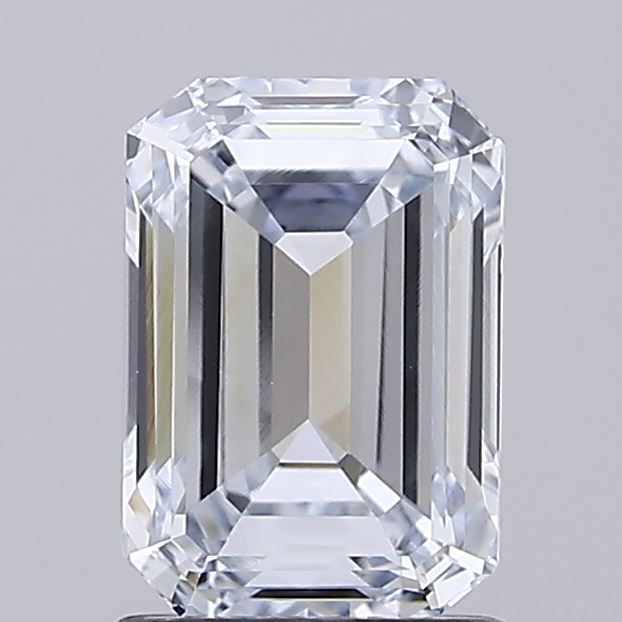 1.55 ct. emerald Lab Grown Diamond front image