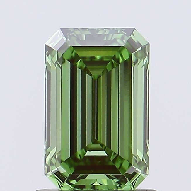 1.02 ct Emerald diamond