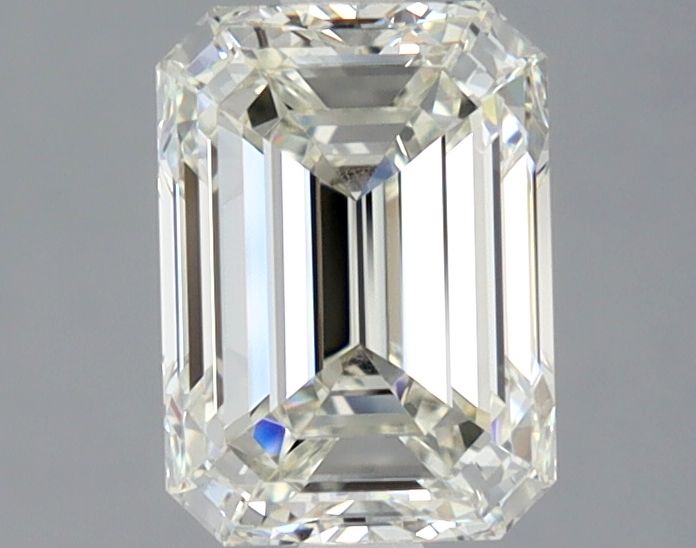 2.01 ct Emerald diamond