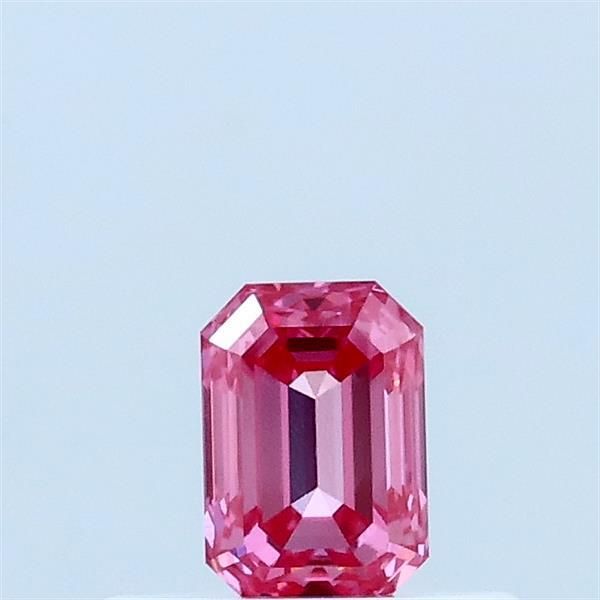0.36 ct lab-grown Emerald Diamond