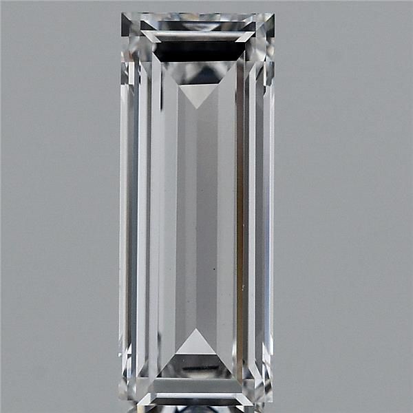 1.05 ct lab-grown Baguette Diamond