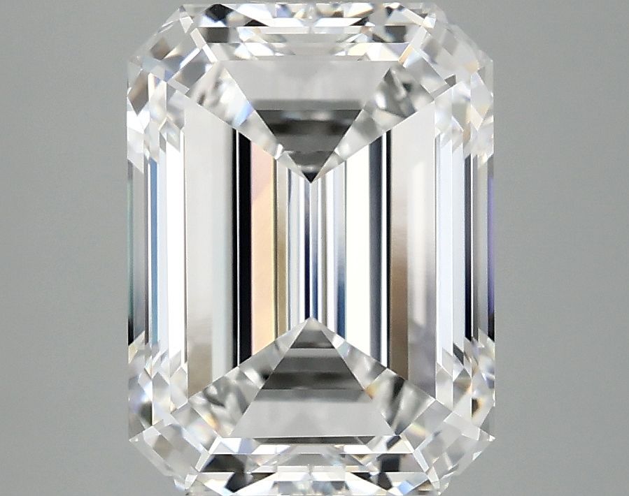 4.10 ct. emerald Lab Grown Diamond front image