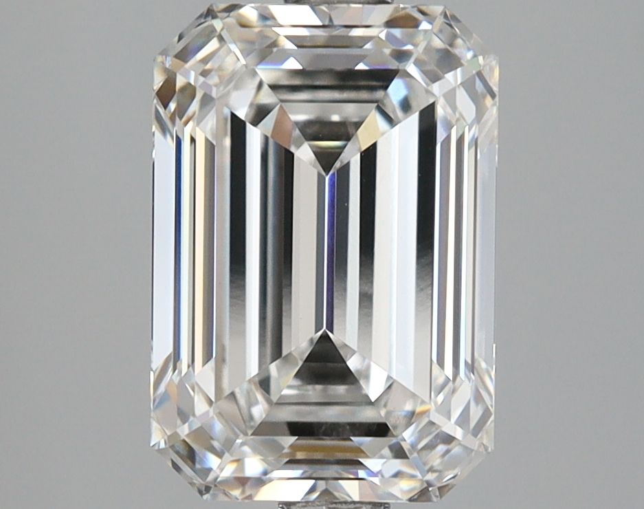 3.13 ct. emerald Lab Grown Diamond front image