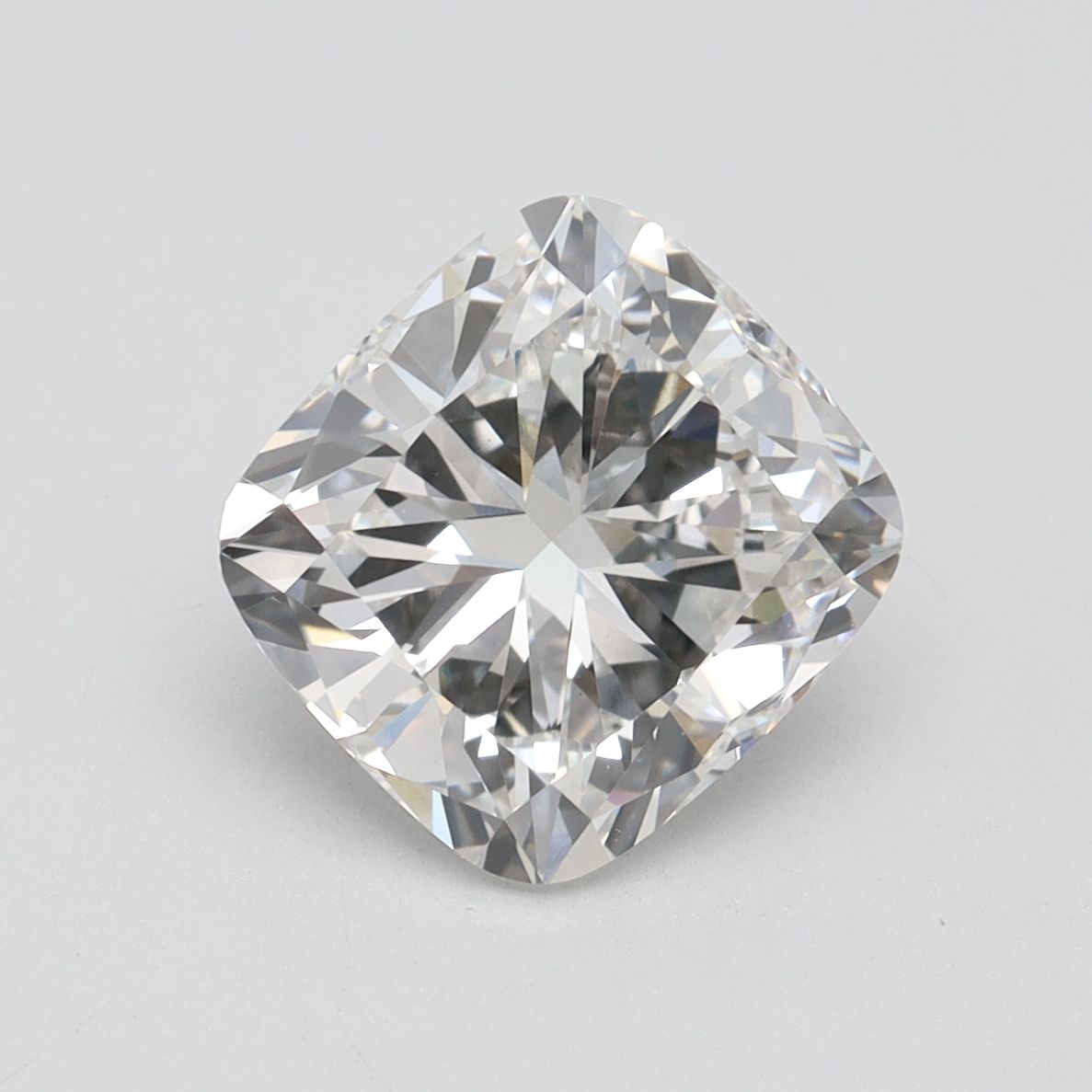 3.03 ct Cushion Brilliant diamond
