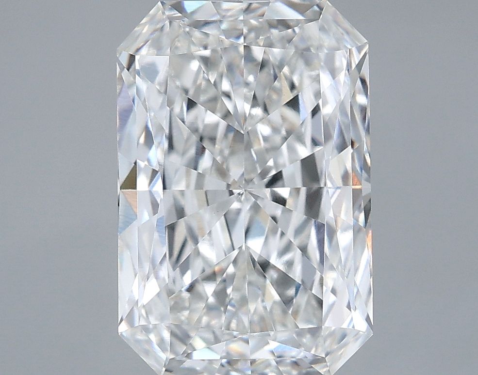 3.79 ct. radiant Lab Grown Diamond front image
