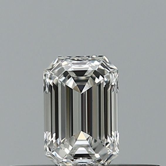 0.23 ct Emerald diamond