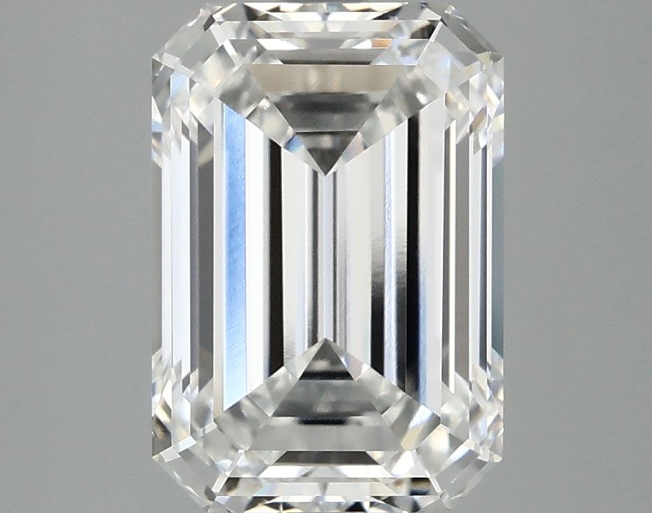 3.80 ct. emerald Lab Grown Diamond front image