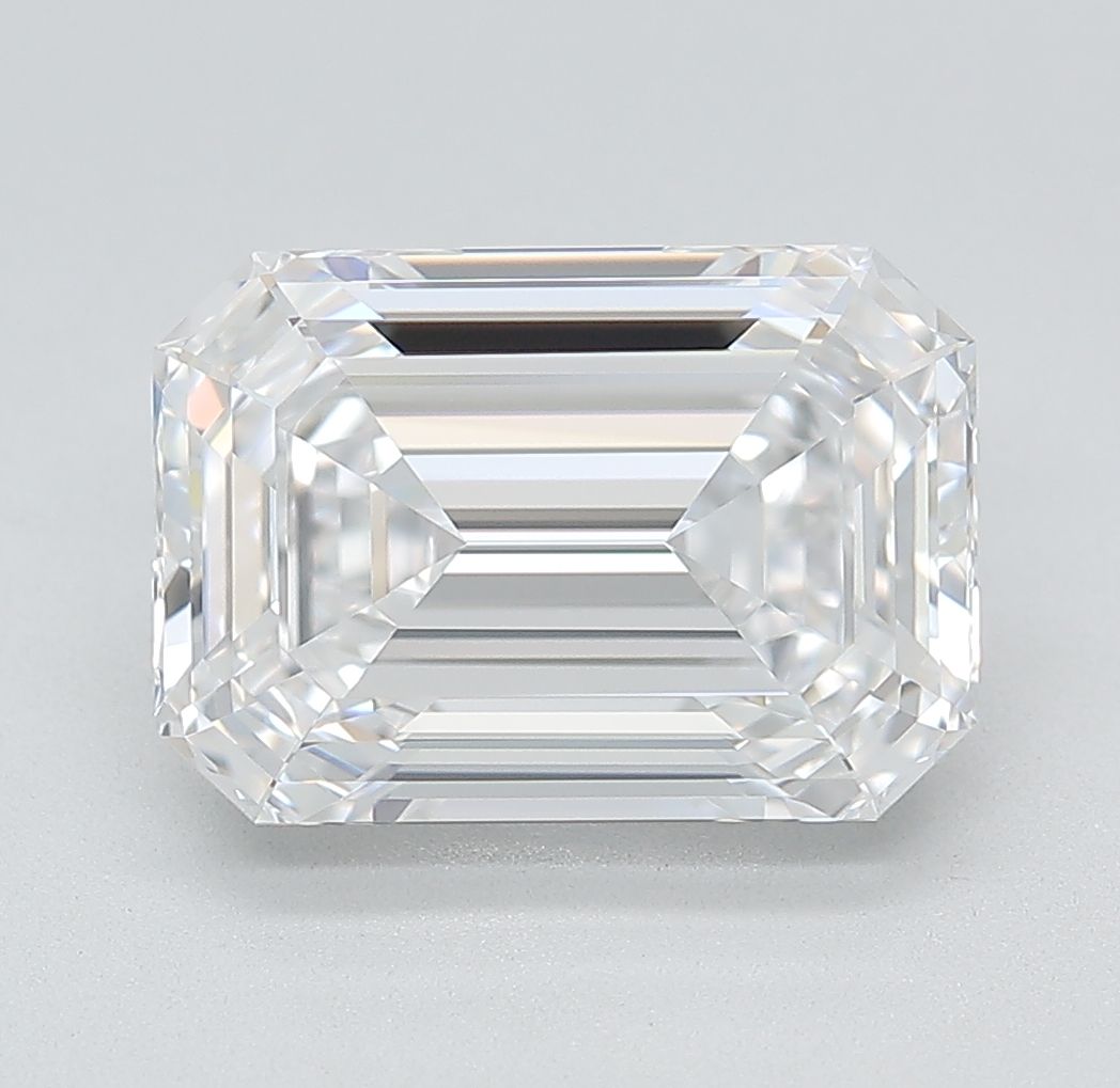 4.57 ct. emerald Lab Grown Diamond front image