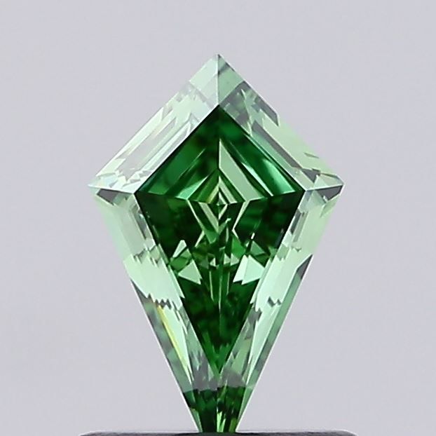 0.53 CT Fancy Vivid Green KITE