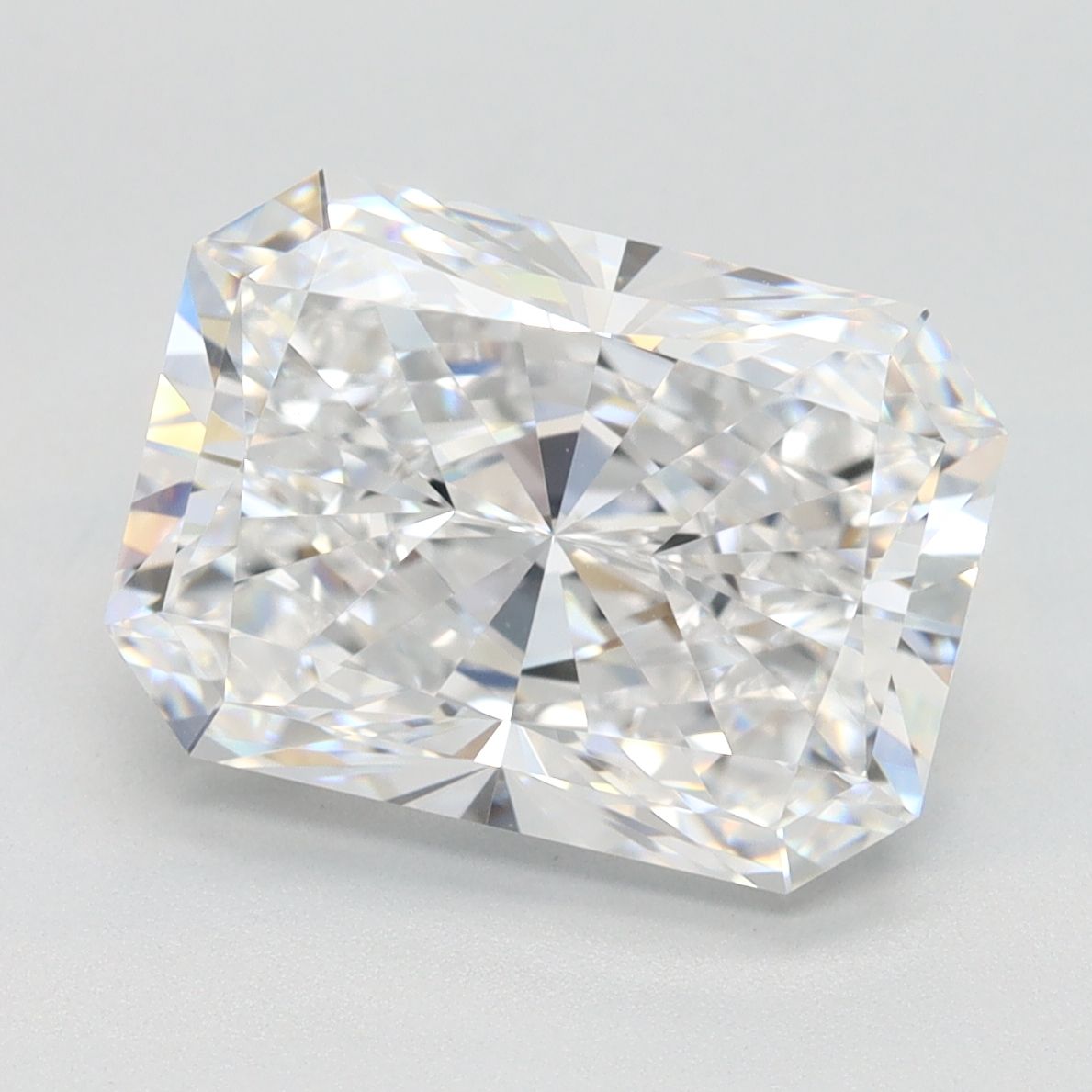 4.18 ct. radiant Lab Grown Diamond front image