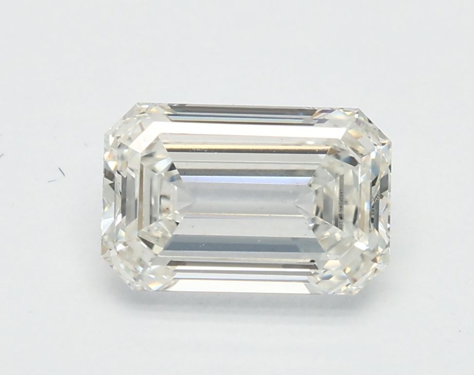 1.05 ct Emerald diamond