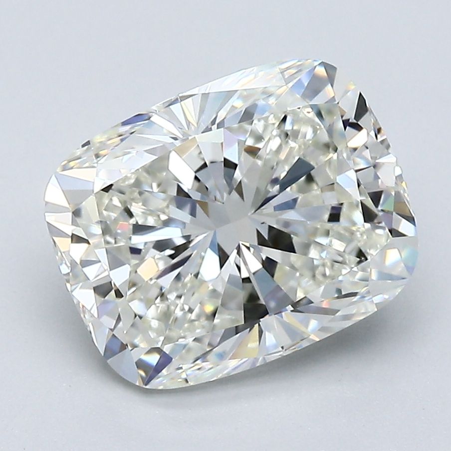 3.23 ct Cushion Brilliant diamond